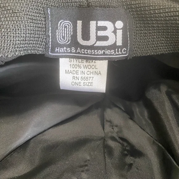 Classic Gray Wool Newsboy Cap - Picture 4 of 5